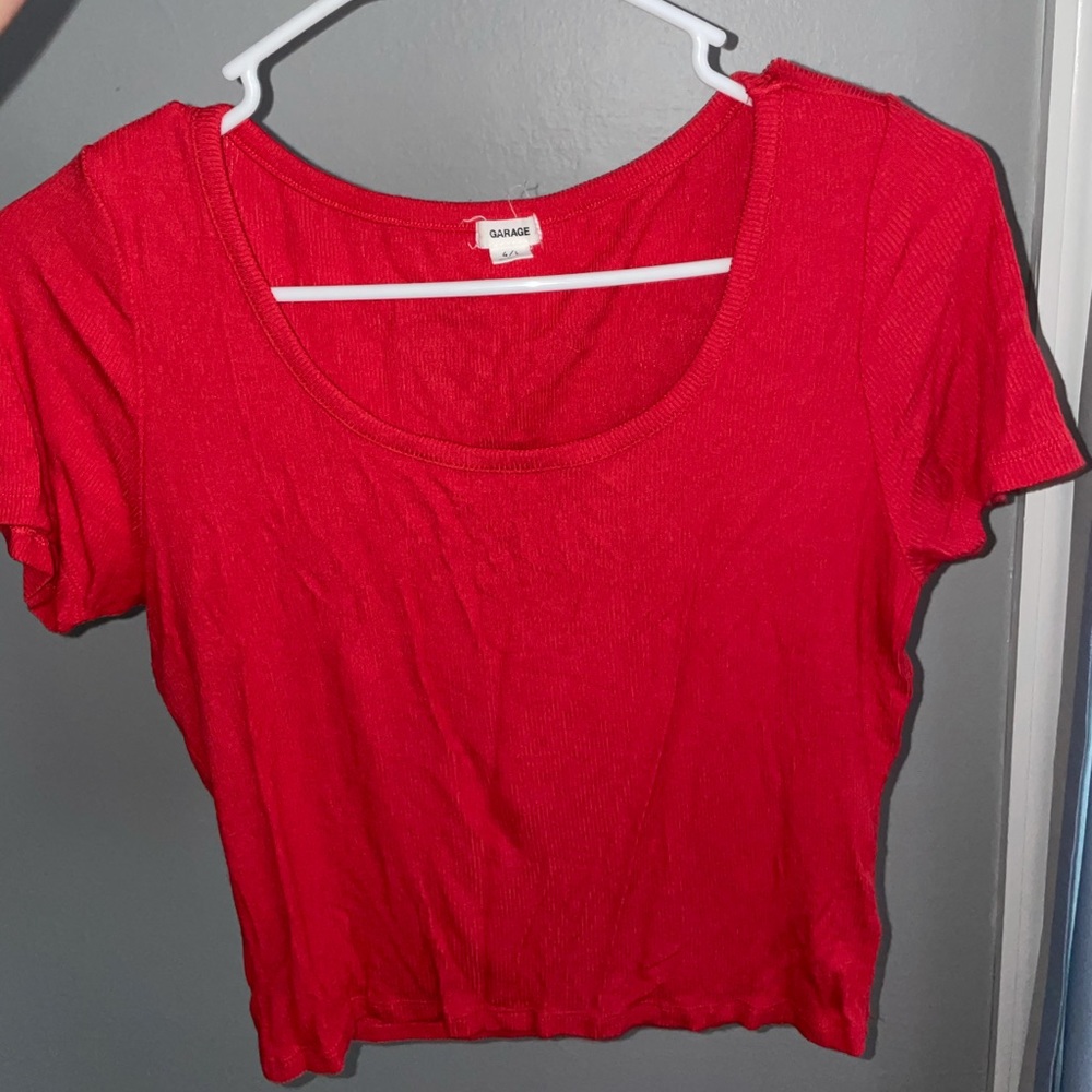 Crop top